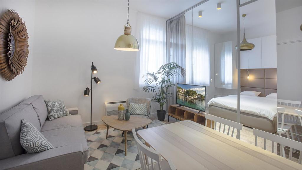 Ah Design Luxury Apartments Abbazia Esterno foto